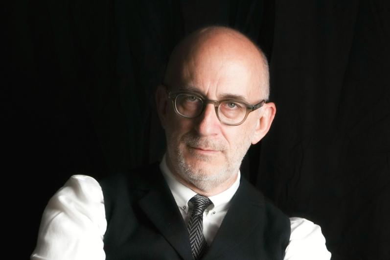 Portrait individuel de Timothy Brock